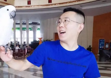 王小源回北京，与酋长哥相聚！