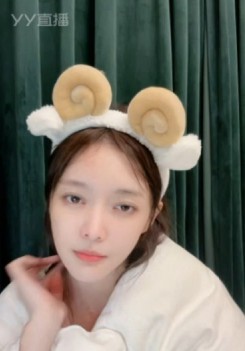 芮甜甜透漏在广州发展！