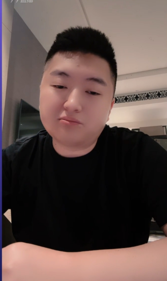 0哥现实实力，与王子合作生意