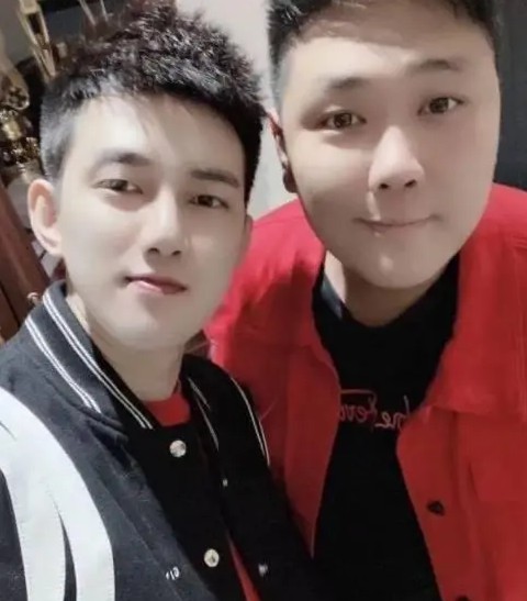 YY日报：0怒要爆料，蛋团战喊点