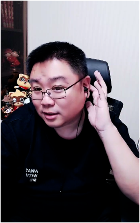 她依旧是奇领的超级电母