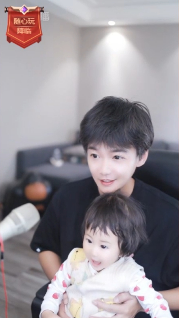 子承父业，茉茉会“感谢”，萌晕大哥大姐