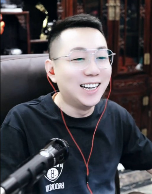 0哥豪刷王小源，幸福满满！