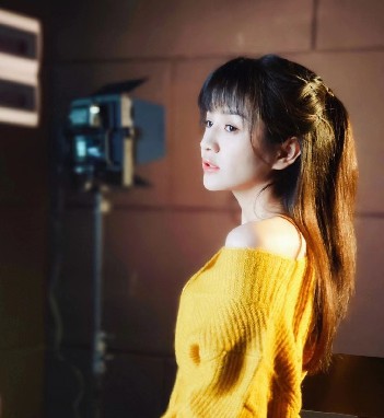 YY日报：挺示爱损样？佛谈甜停播