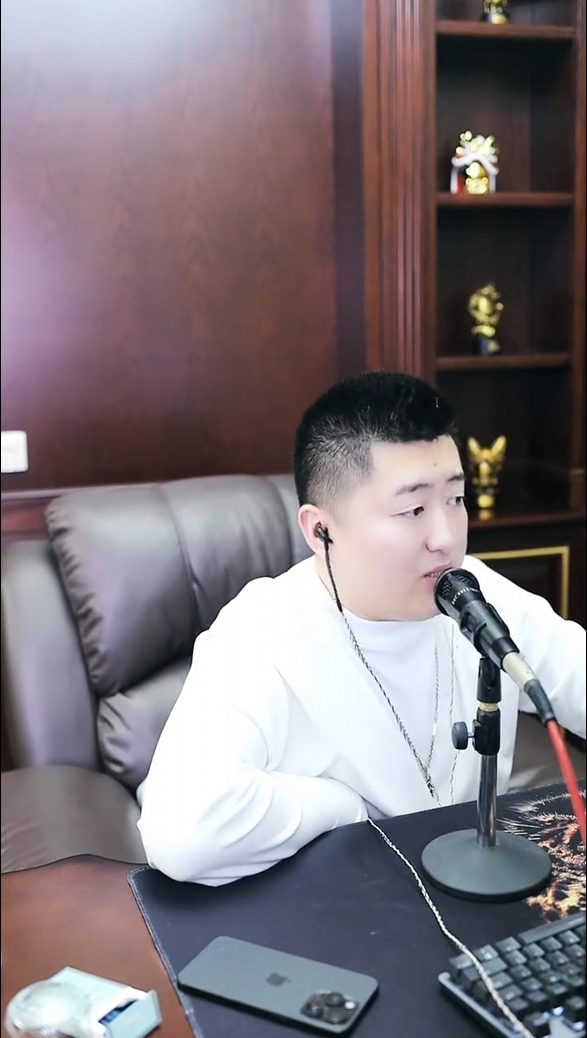 最勤劳！小洲宣布最近不停播