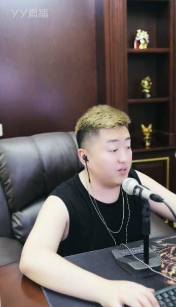 最羡慕小cc和阿阳，也佩服二人的勇气！