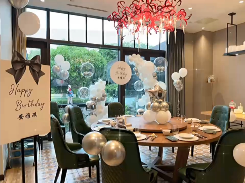 最美老板娘！晓夏为雅琪准备庆生party