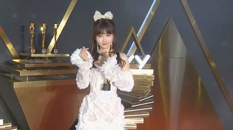 被骂3天，哈哥承认官宣自导自演