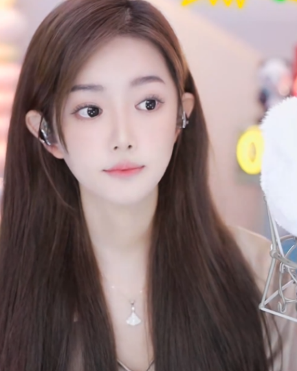 老板娘？微凉辟谣自己说的含义