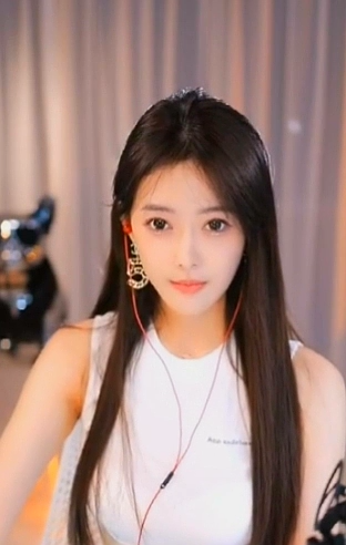 芮甜甜要生孩子，喊神豪来随礼