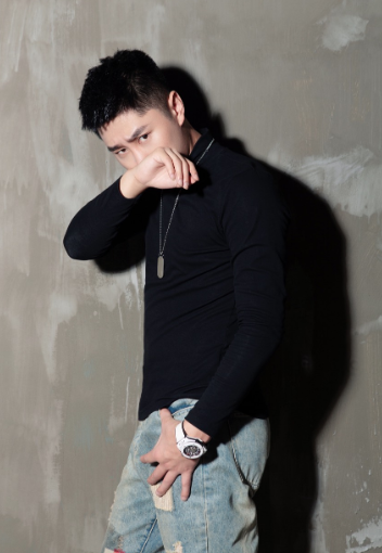 YY月报：0官宣梦莎，佛怒踢爱徒