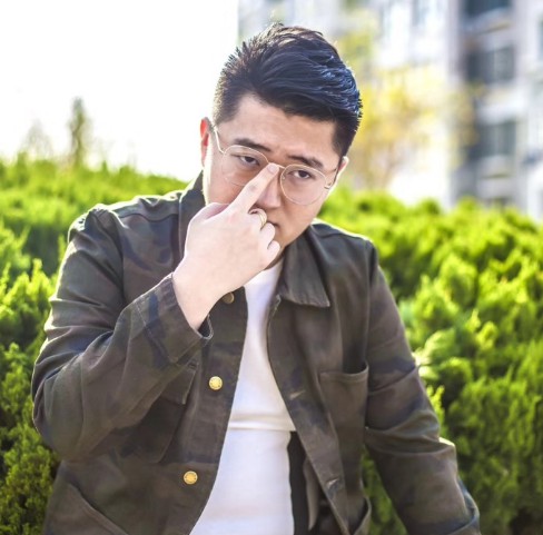 YY流量依然很大！小洲：都给电母了