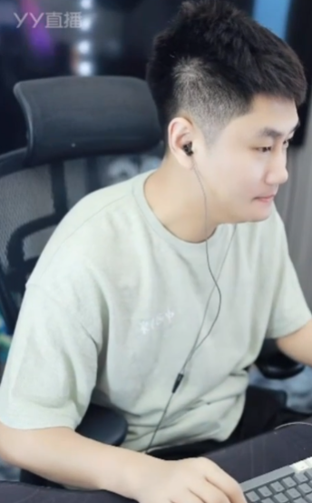 YY周刊：0官宣梦莎，文大庆周年