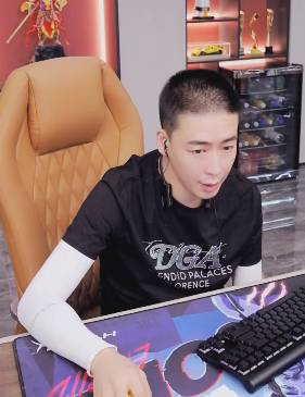 不止俩孩子？刘一手实曝家庭状况