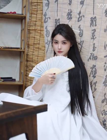 YY月报：0官宣梦莎，佛怒踢爱徒