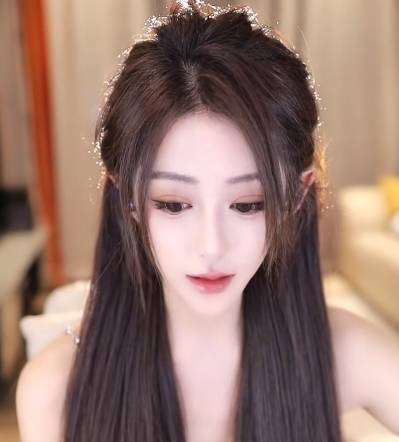 一代新人换旧人，气象哥改名“象象象”