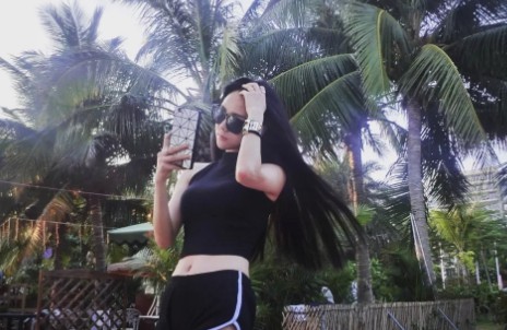 小音的确是小站的超级电母