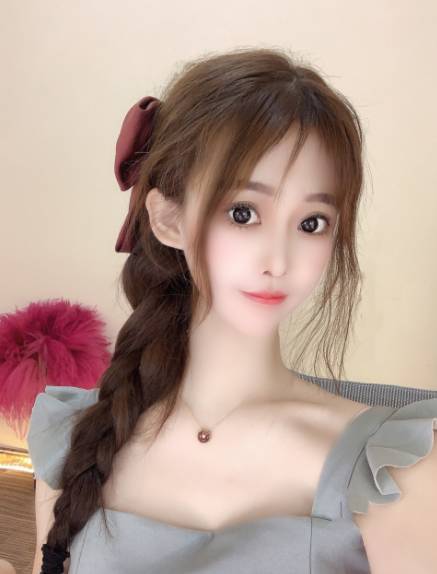 两大电母扛起徽娱的大旗