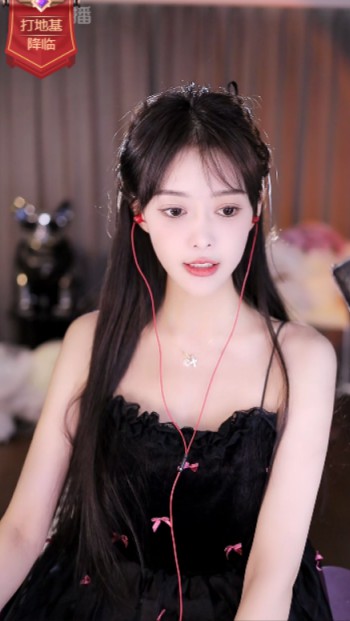 芮甜甜左右为难，望粉丝理解！