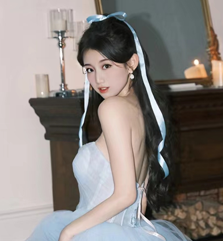 她，1000000票居榜首晋级