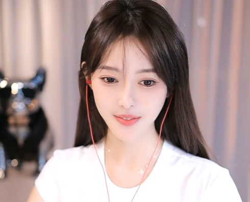 芮甜甜喊话醉哥，60岁……