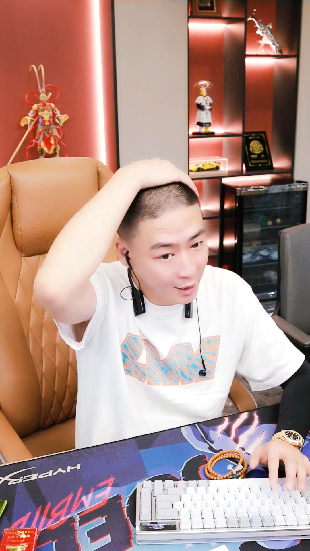 刘一手展示文玩存货