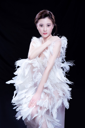 晨一电母就是狠，半夜3连抢