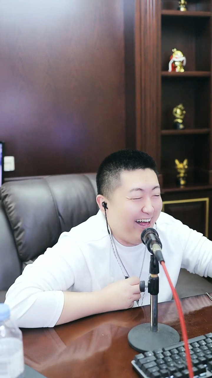 小洲回忆见木子丰，大哥气场很强大
