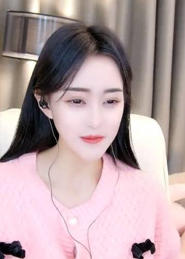 木槿真不得了，顶级电母神豪