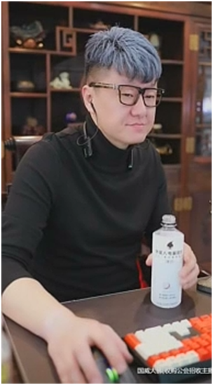 自从九辰哥离开，大佛就没有属于自己的神豪