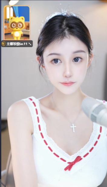 兰梦莎惊讶，QJY居然比自己年纪小！