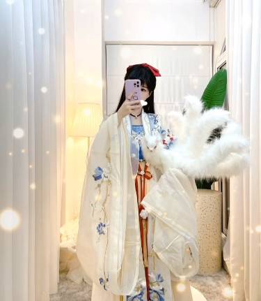 樱桃：包总并未爆雷