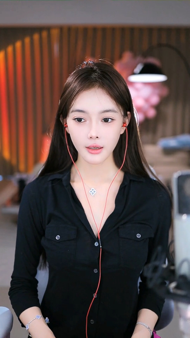 芮甜甜：9759的荣誉粉可以走开了