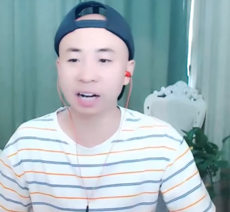 国威两位主播齐上阵，同一轮获星星！