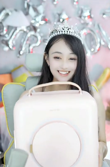 宜儿生日庆圆满结束，获无数感动