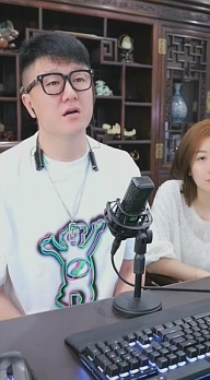 YY月报：0官宣梦莎，佛怒踢爱徒