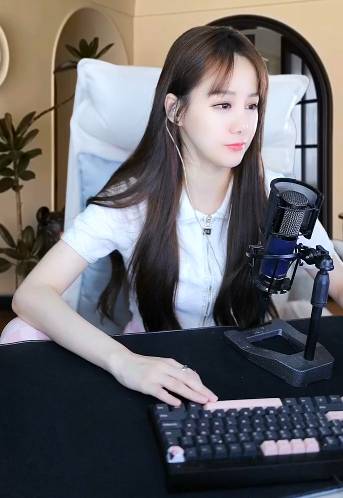 国威公告，诋毁大哥直接冻结！