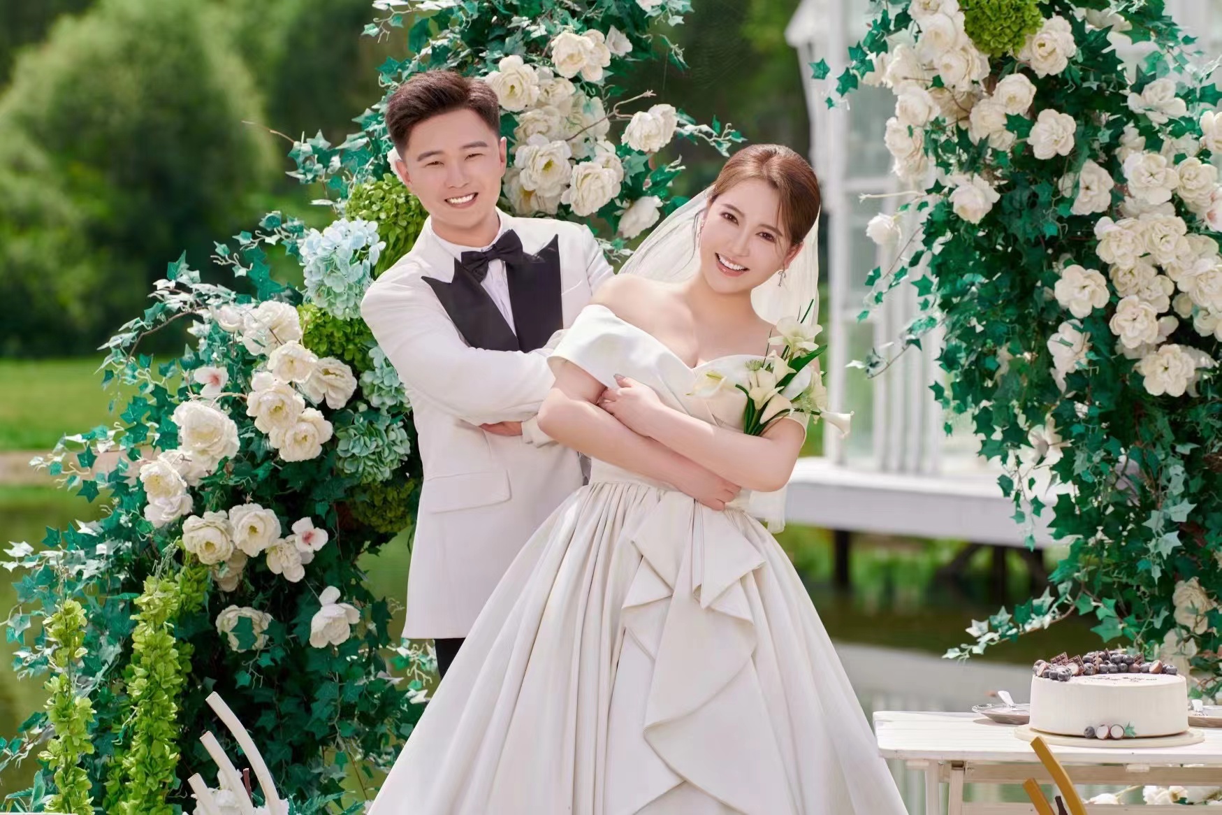 女神安可儿喜讯，新婚快乐！