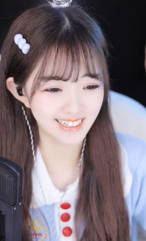 YY日报：情人节，神豪主播各种秀