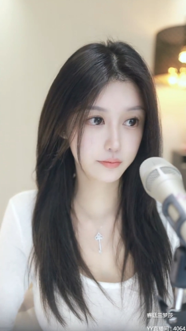 霸气！第一轮头条兰梦莎要了！