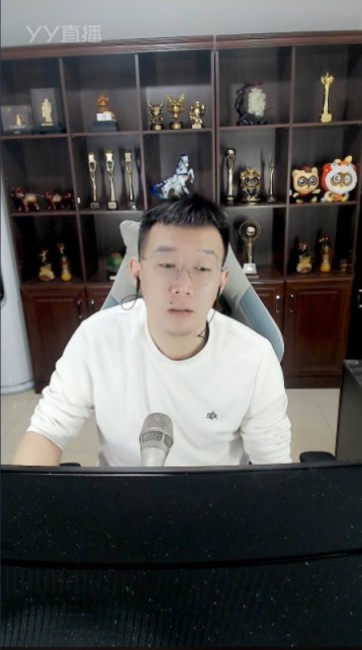 全员发展，小白龙旗下全是万元榜起步！