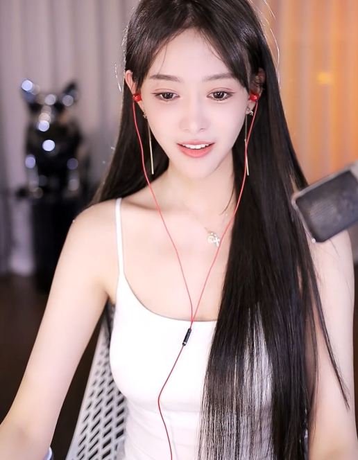 芮甜甜不制造话题，二蛋吃不饱了