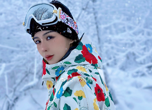 凡凡：丰哥一切安好，各位勿扰