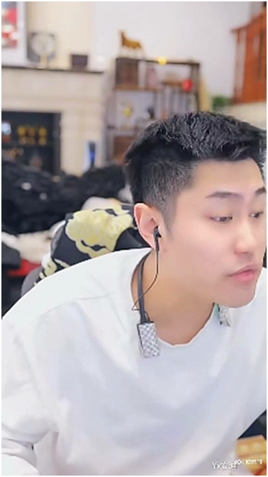 刷百万惹一身事，安迪发声最委屈