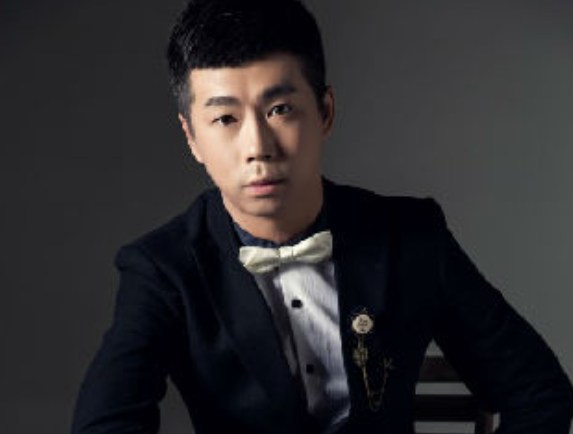 他直言挺哥没义务给他打年度