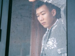 杰哥为何借钱小白龙？