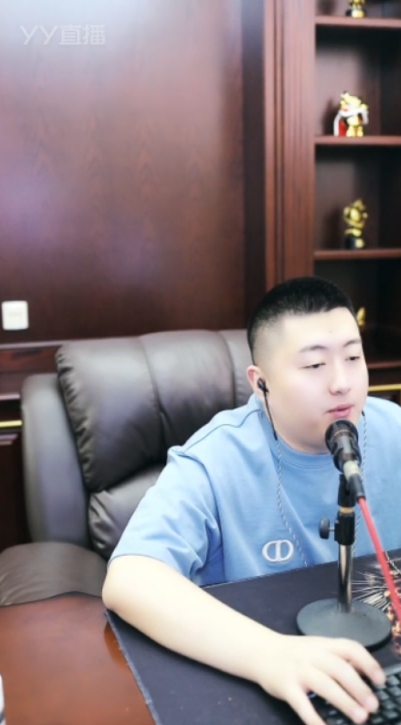 小洲三观正，不将粉丝分三六九等！