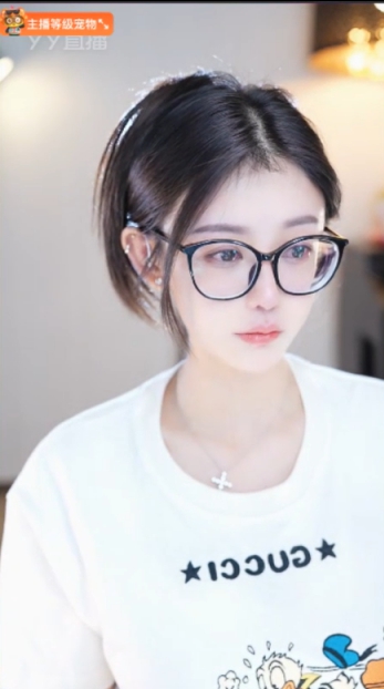 团战被子皿哥暴扣，兰梦莎伤心落泪