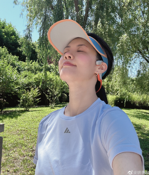 元气满满！小金娃每日一练马甲线