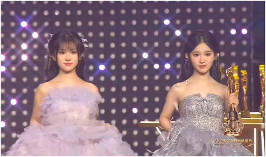 布丁豆丁圆梦，捧起冠军奖杯！